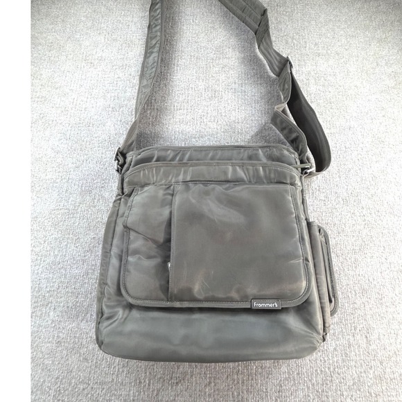 lug Handbags - Frommer's by Lug‎ Gray Nylon Crossbody Travel Messenger Bag 0340-A